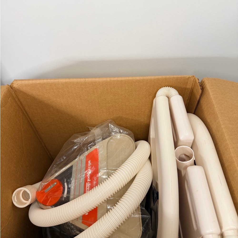 Pollenex Whirlpool Deep Heat Spa – Open Box